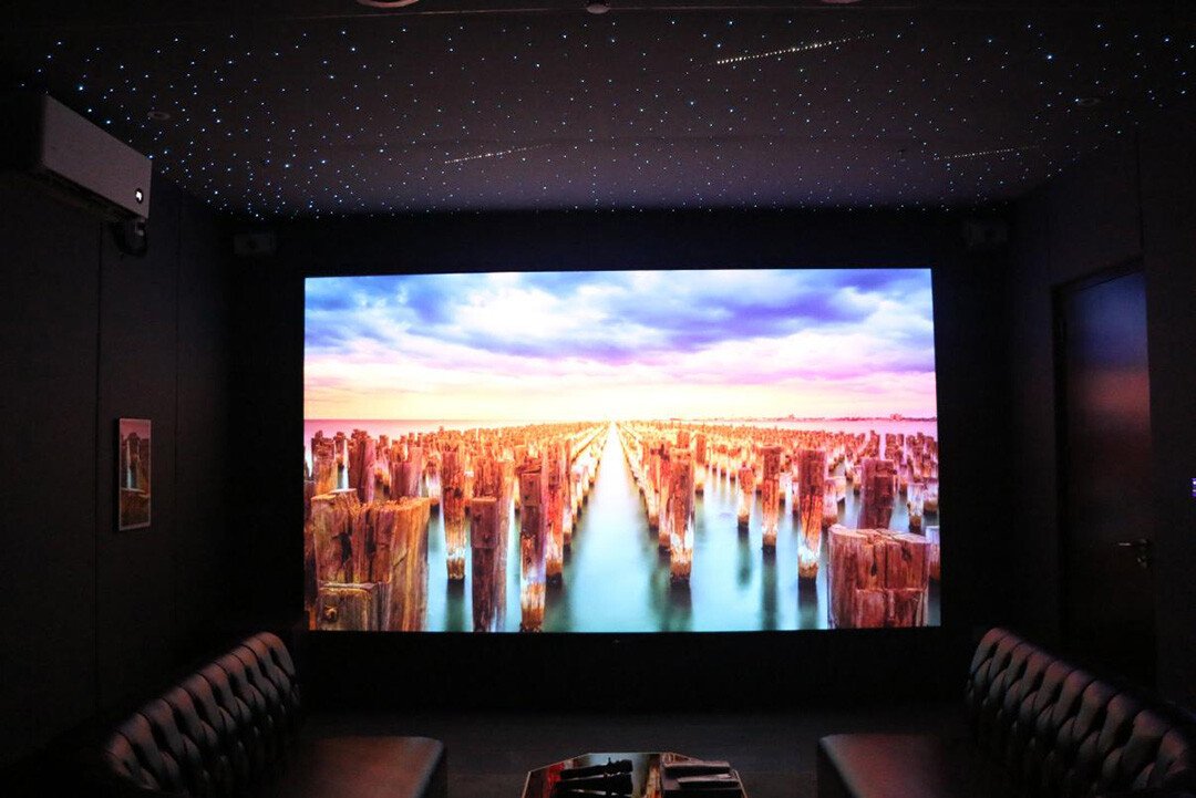 英嘉尼全景聲影音室