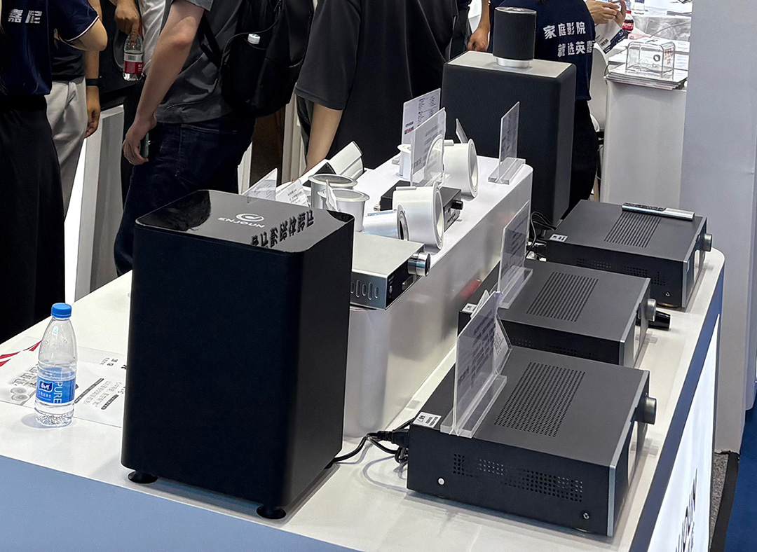 英嘉尼7.1影K功放