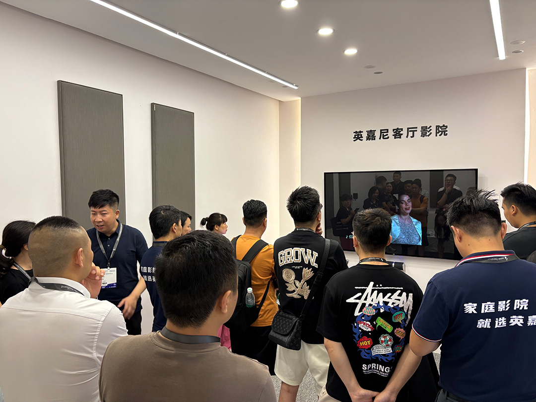 5.1客廳影K音響系統(tǒng)